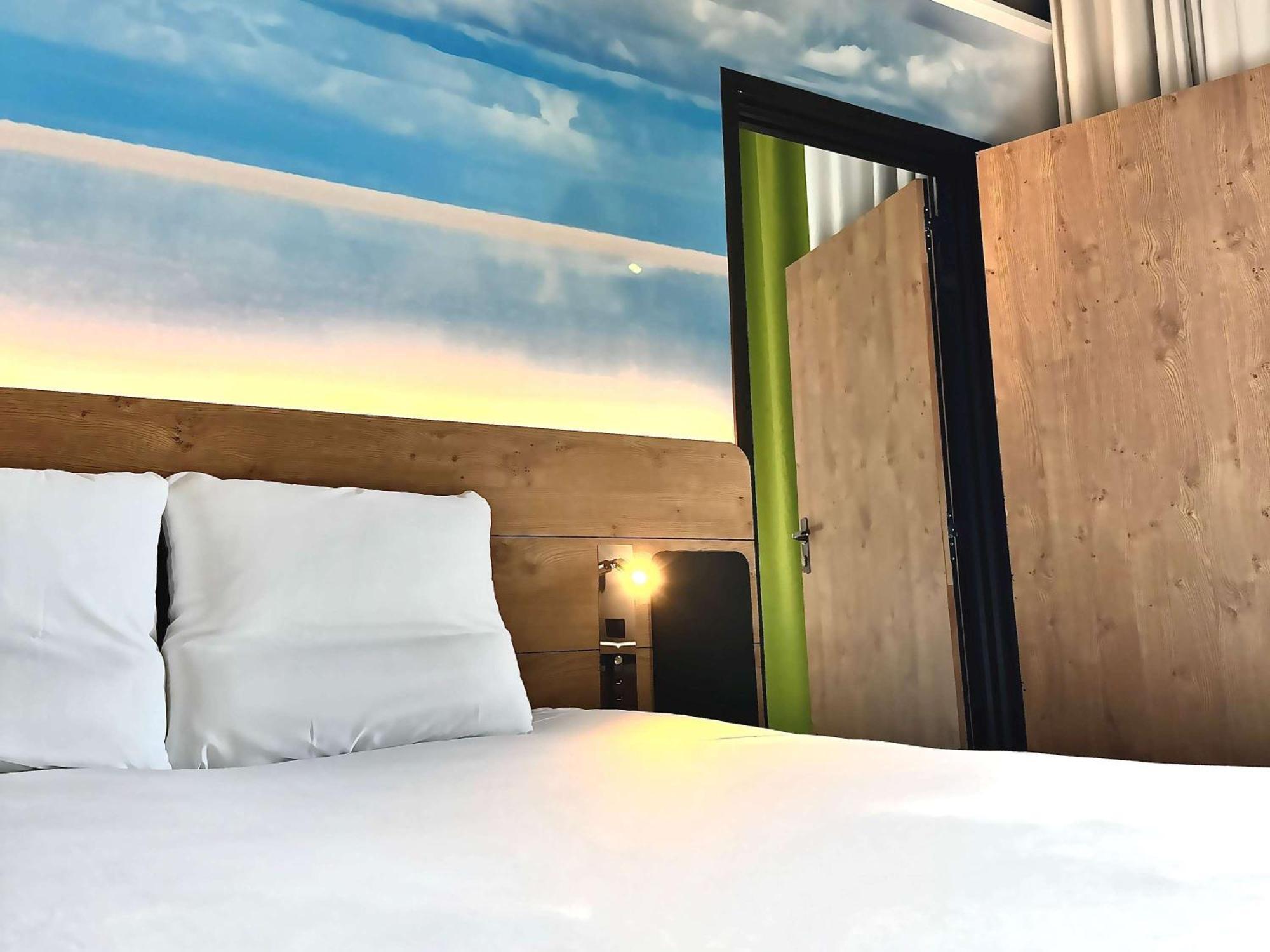 Novotel Saint Brieuc Centre Gare Exterior foto